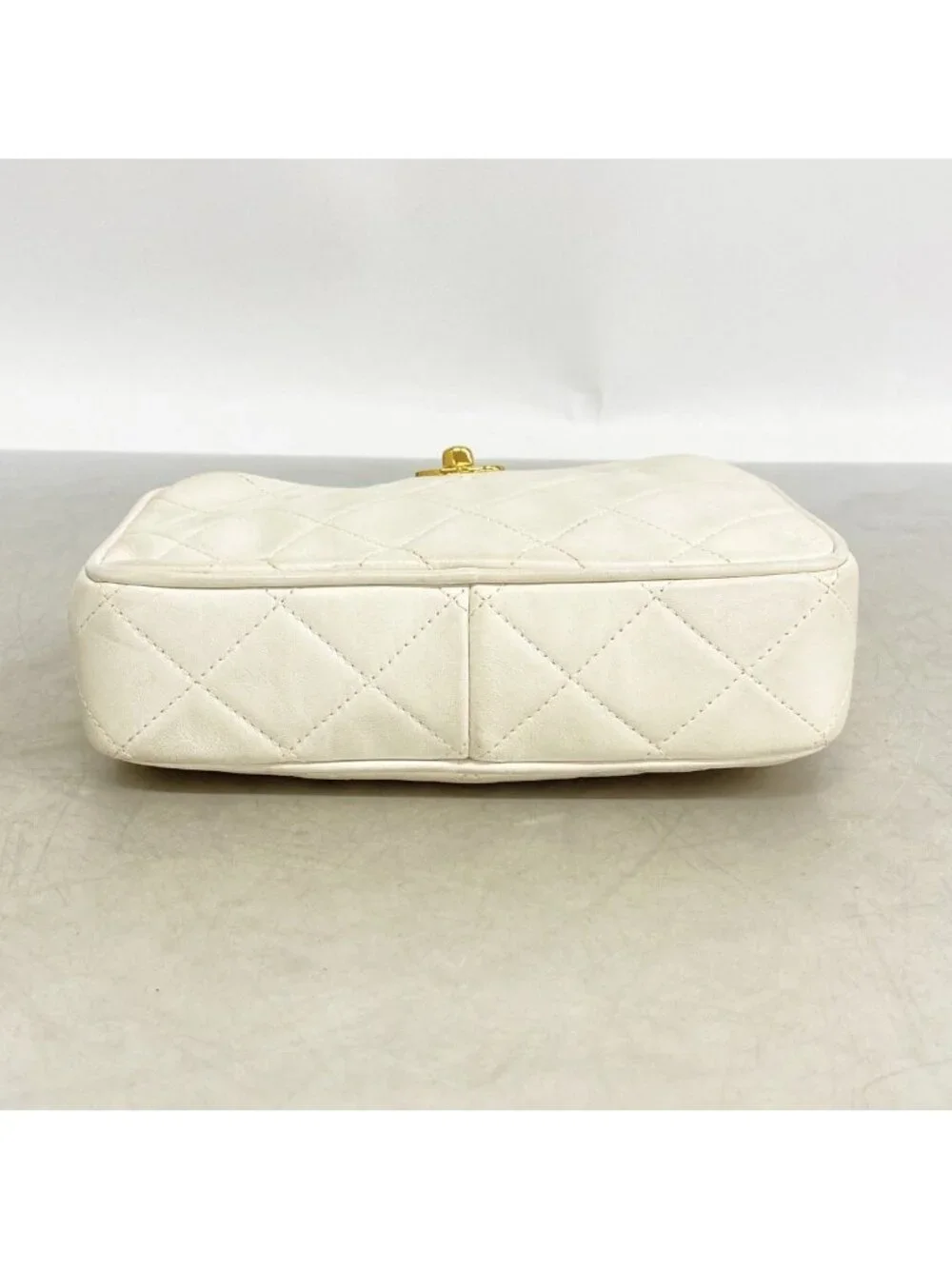 Chanel Shoulder Bag Quilted Lambskin White Gold